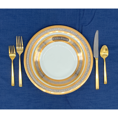 Golden Gatherings Package place setting